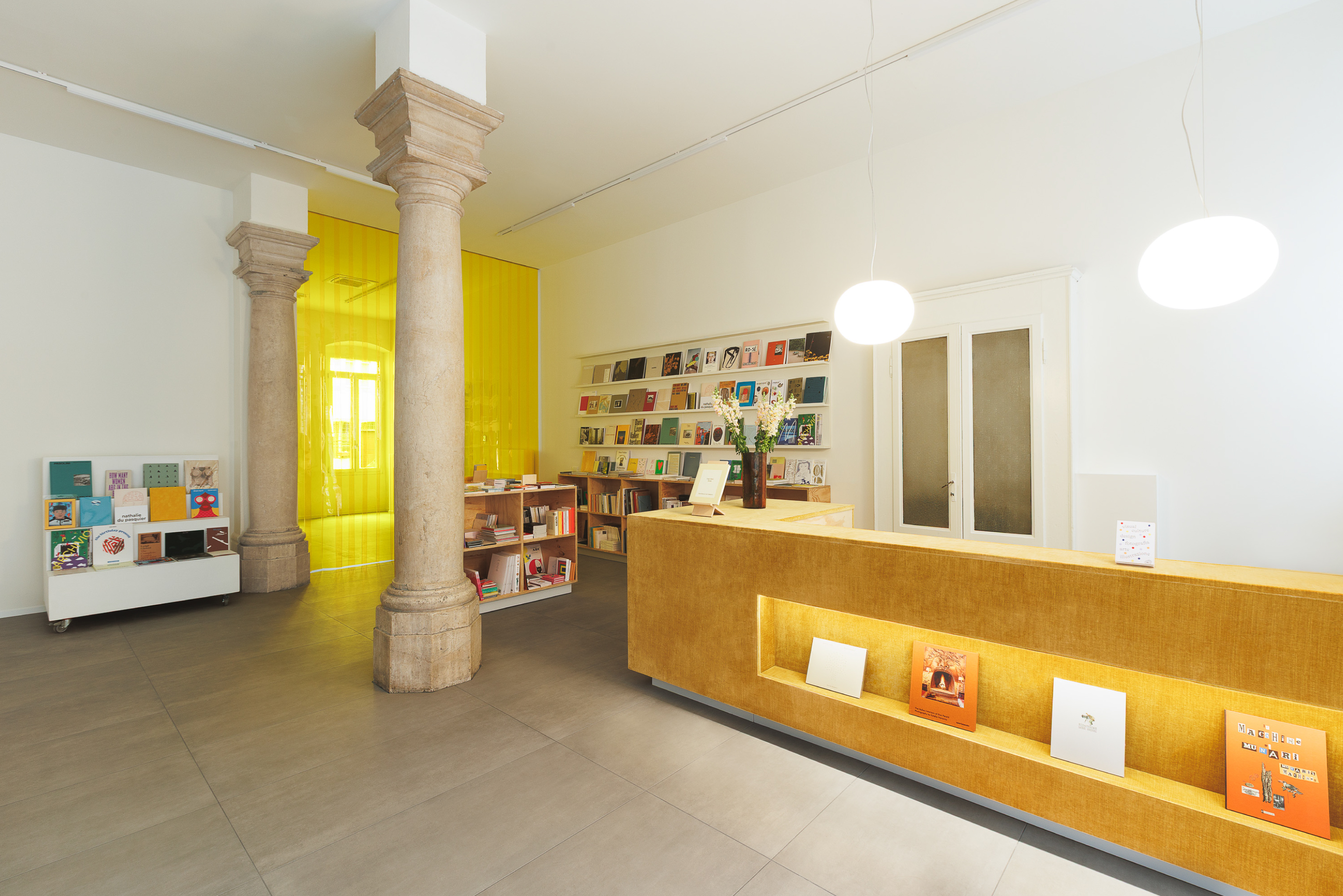 mutty gallery